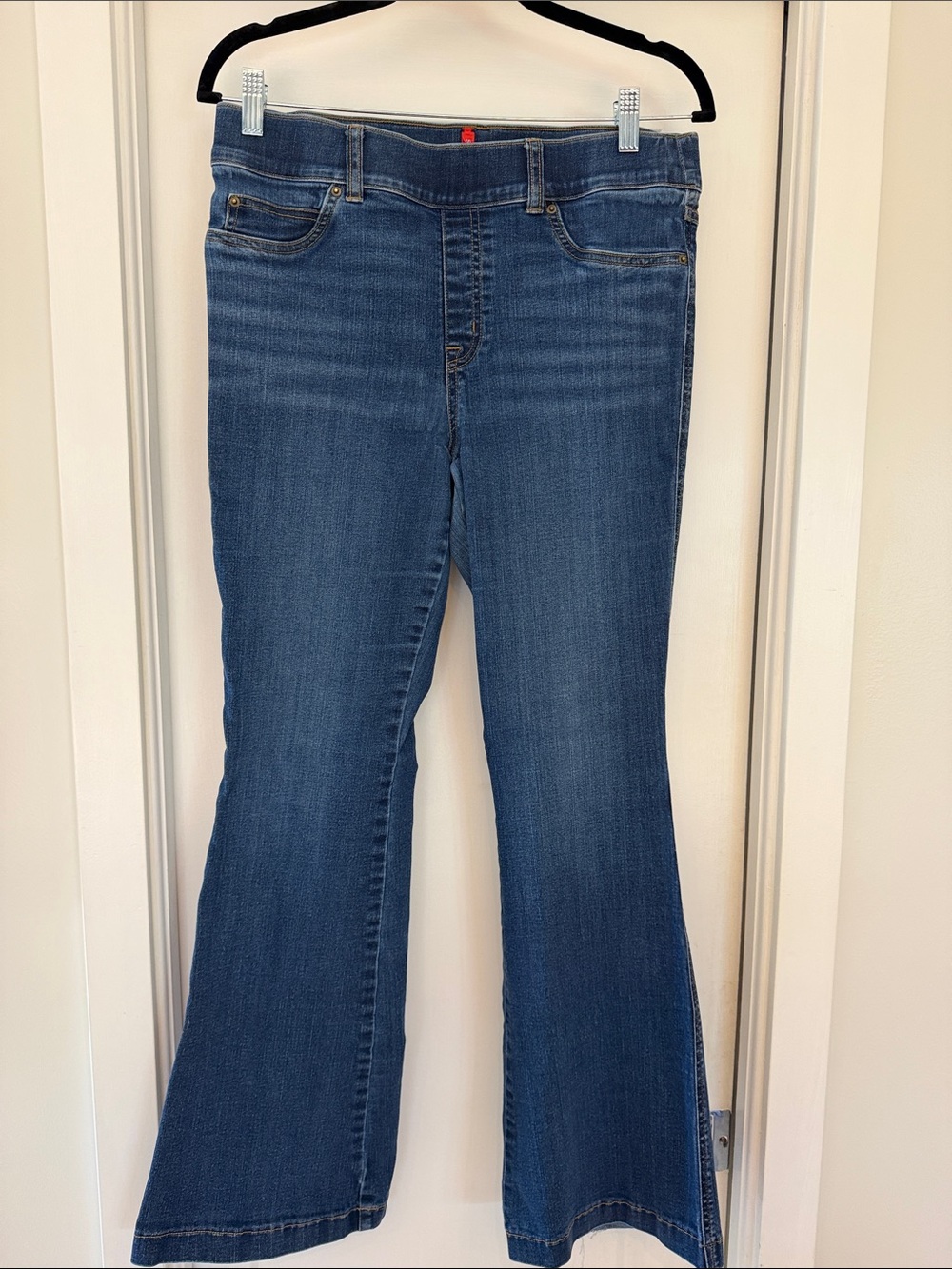SPANX Women's Blue Flared boot cut Jeans SZ L.